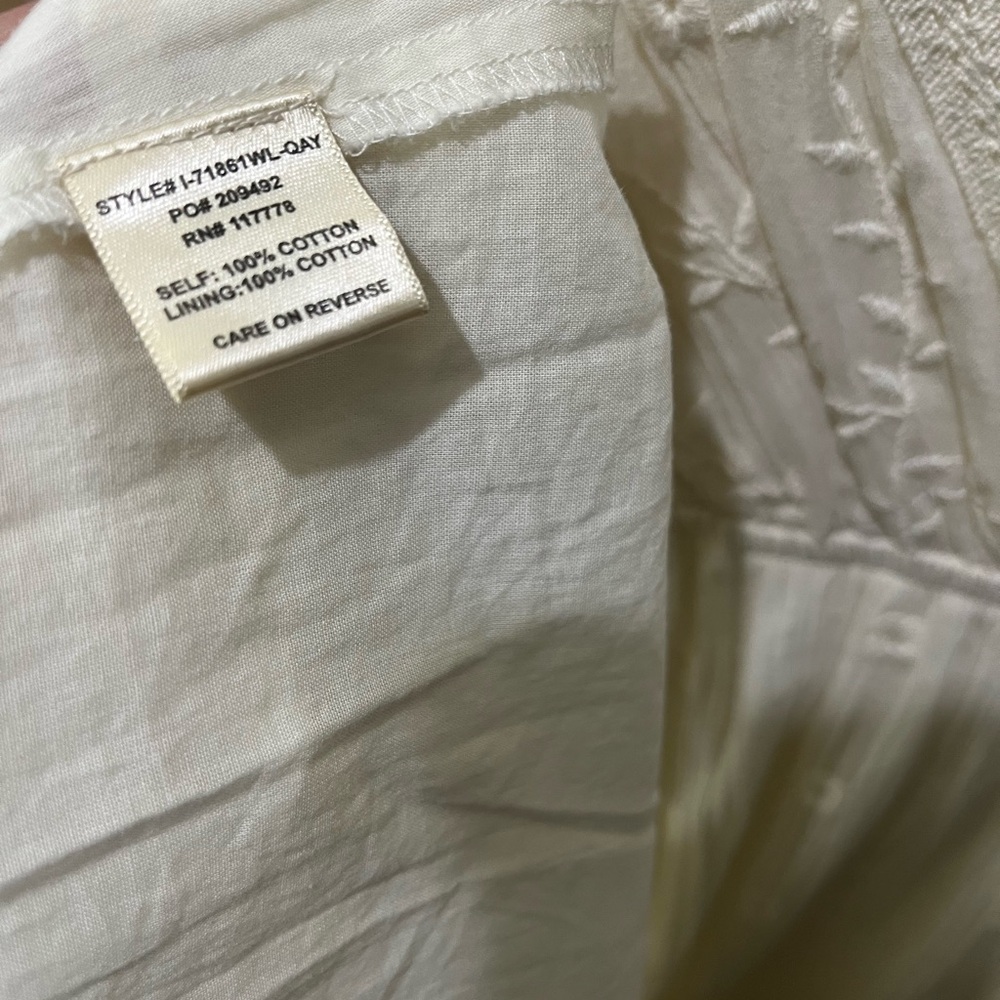 LOVE STITCH IVORY CREAM EMBROIDERED FLUTTER SLEEVE MAXI DRESS SIZE SMALL - Picture 13 of 16